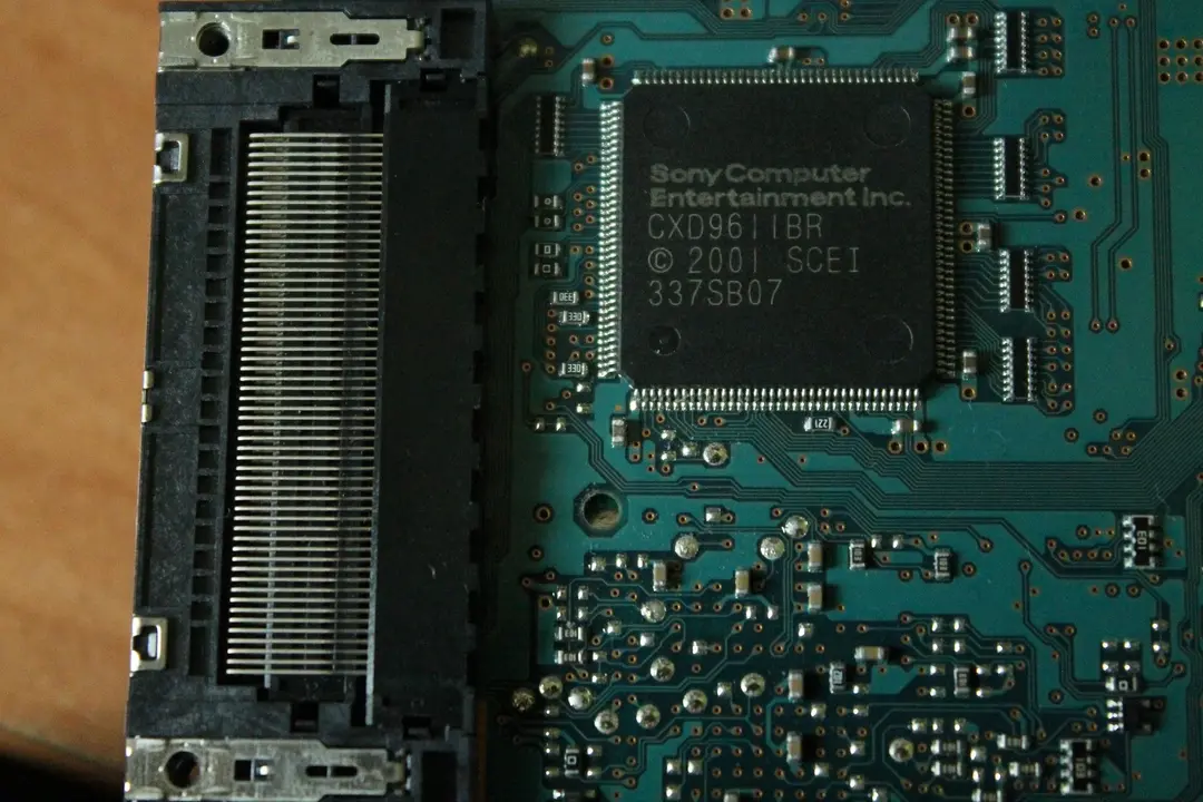 A picture of a black chip.